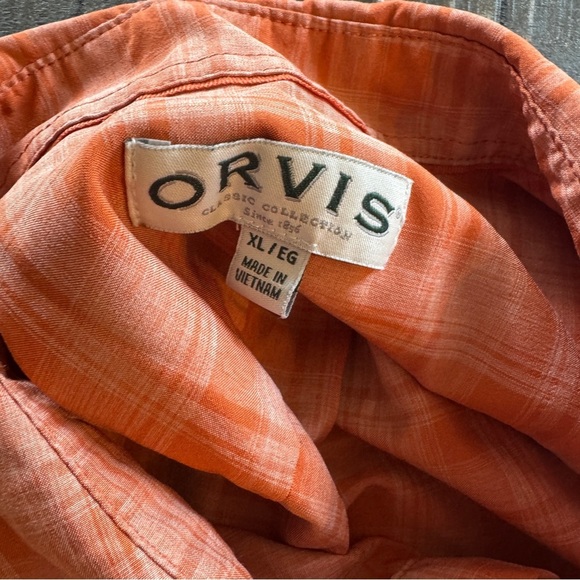 Orvis Men's Short Sleeve Tech Shirt XL Orange Plaid Quick Dry UPF30+ Polyester - Picture 2 of 13